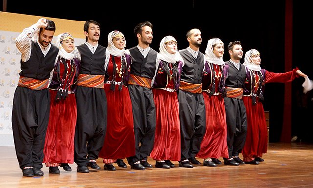 Marmaris Halk Oyunları kursu – profesyonel eğitim