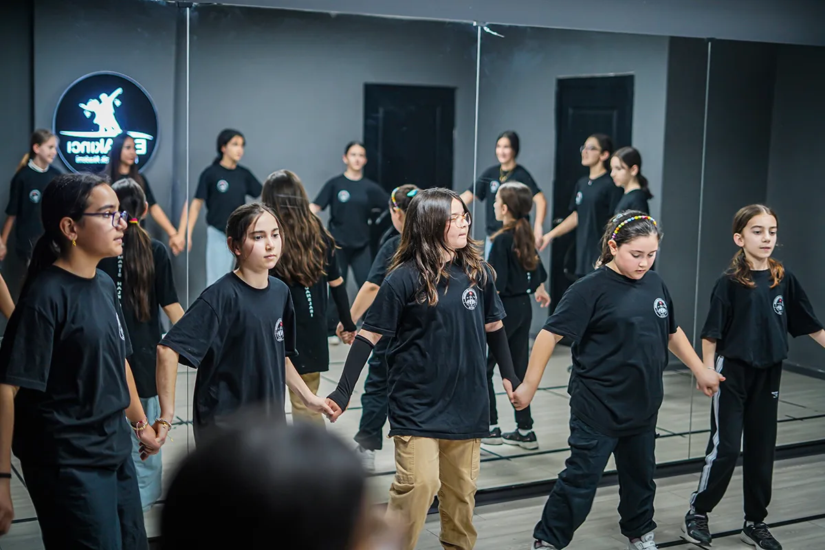 Efe Akıncı Dans Akademisi